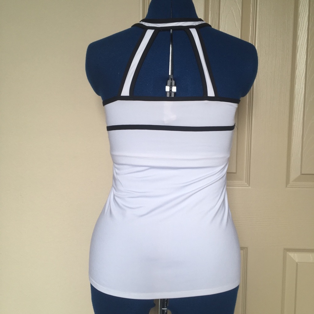 Fabletics Chicago Top - Picture 4 of 5